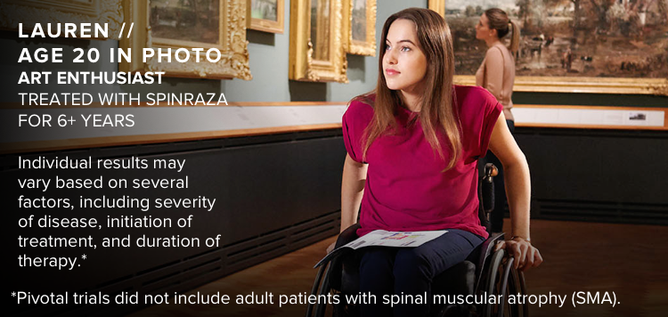 Lauren, age 20 in photo, looking at art in a museum. Has SMA and has been treated with SPINRAZA for 6+ years.